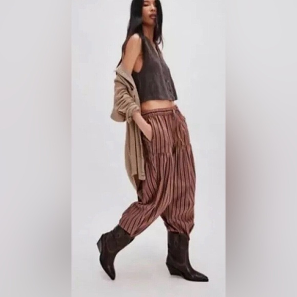 🆕 Free People Ellie Striped barrel pants in rust combo size small - Picture 4 of 13